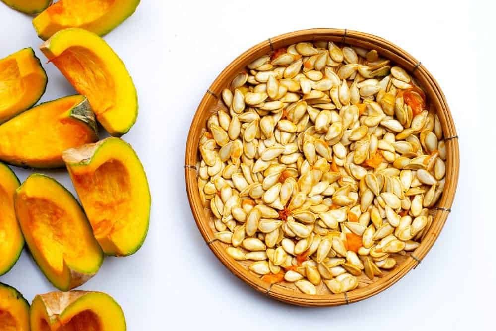 pompoenpitten in een bakje